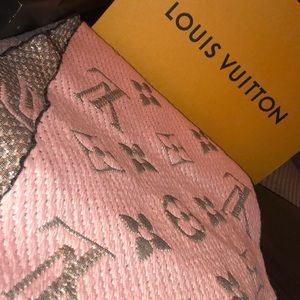 Authentic Louis Vuitton Scarf